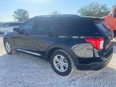 2022 Ford Explorer XLT SUV