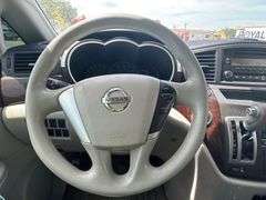 2013 Nissan Quest Minivan