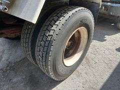 2000 GMC C7500 Water Truck