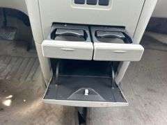 2013 Nissan Quest Minivan