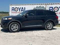 2022 Ford Explorer XLT SUV