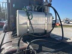 2014 Peterbilt 384 T/A Wet Kit Day Cab Truck Tractor