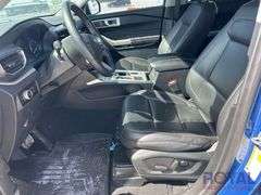 2023 Ford Explorer XLT SUV