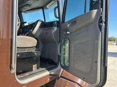 2014 Peterbilt 384 T/A Wet Kit Day Cab Truck Tractor