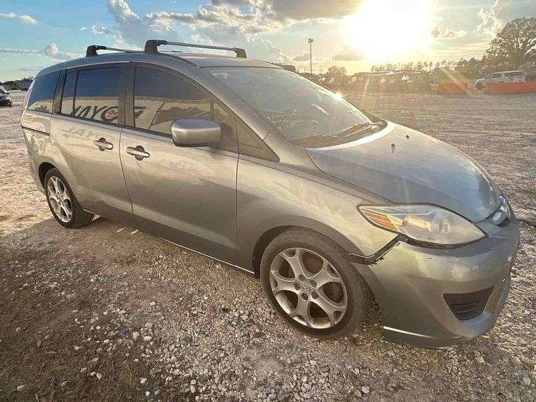 2010 Mazda 5 SUV