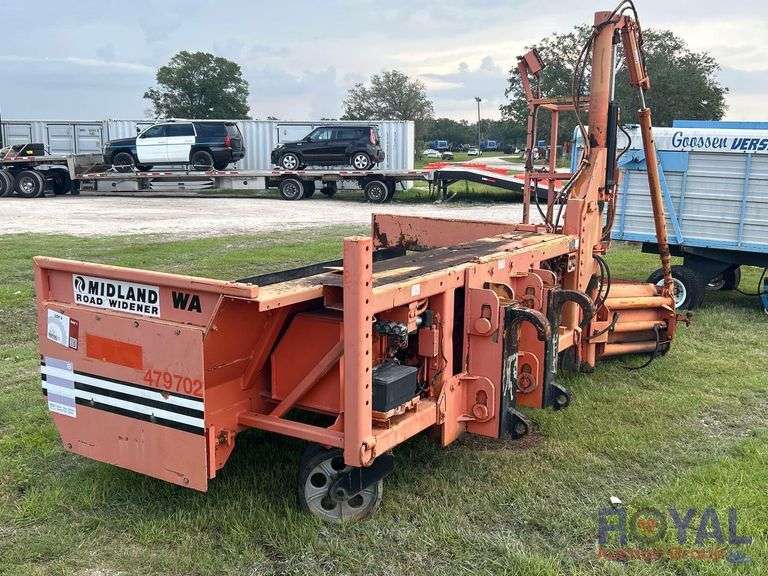 Midland WA 8ft Road Widener Loader Attachment