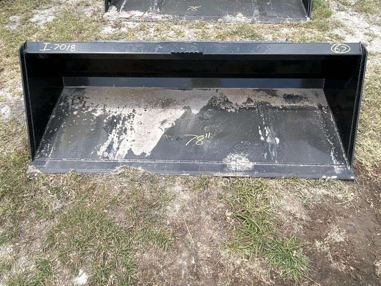 2025 Swict 78in Bucket Skid Steer Attachment