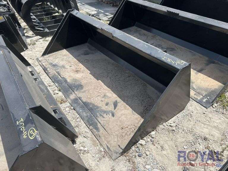 2025 Swict 66in Bucket Skid Steer Attachment