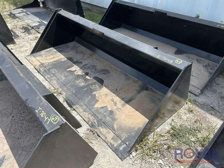 2025 Swict 72in Bucket Skid Steer Attachment