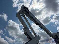 2001 Ford F-650 Altec TA40 40ft Bucket Truck