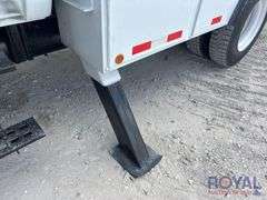 2001 Ford F-650 Altec TA40 40ft Bucket Truck