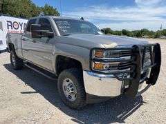 2017 Chevrolet Silverado 4x4 2500 HD Crew Cab Pickup Truck