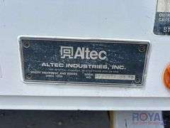 2001 Ford F-650 Altec TA40 40ft Bucket Truck