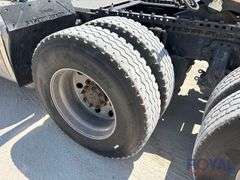 2014 Mack CXU613 T/A Day Cab Truck Tractor