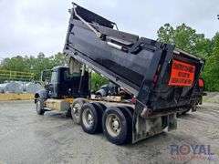 2017 Mack GU713 Granite Tri-Axle Dump Truck