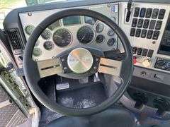 2014 Mack CXU613 T/A Day Cab Truck Tractor