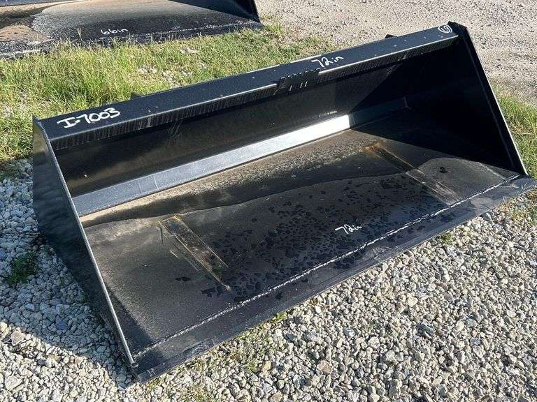 2025 Swict 72in Bucket Skid Steer Attachment