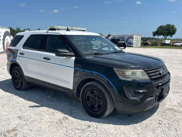 2016 Ford Explorer AWD SUV