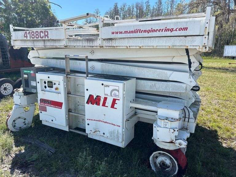 MLE 4188CR Clean Room Scissor Lift