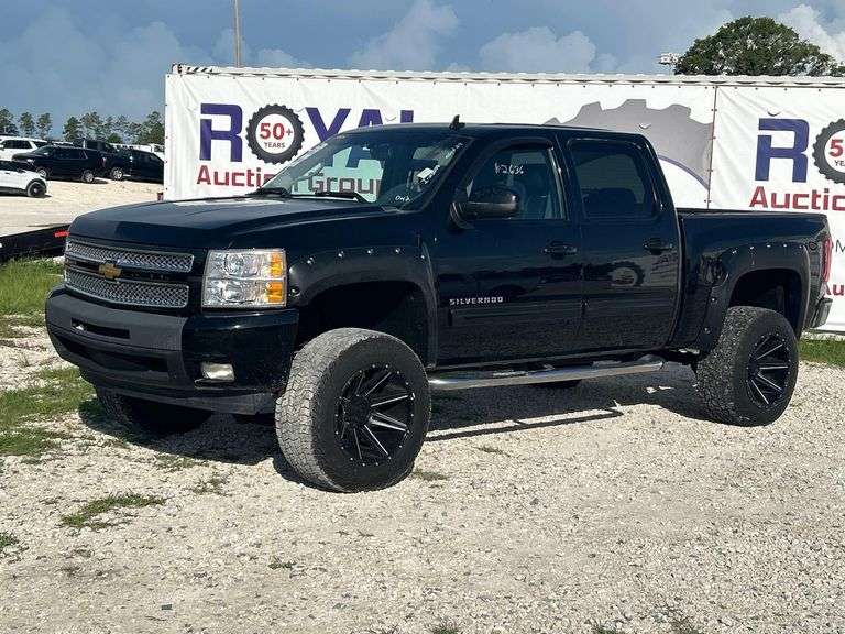 2012 Chevrolet Silverado 1500 LTZ Crew Cab Pickup Truck