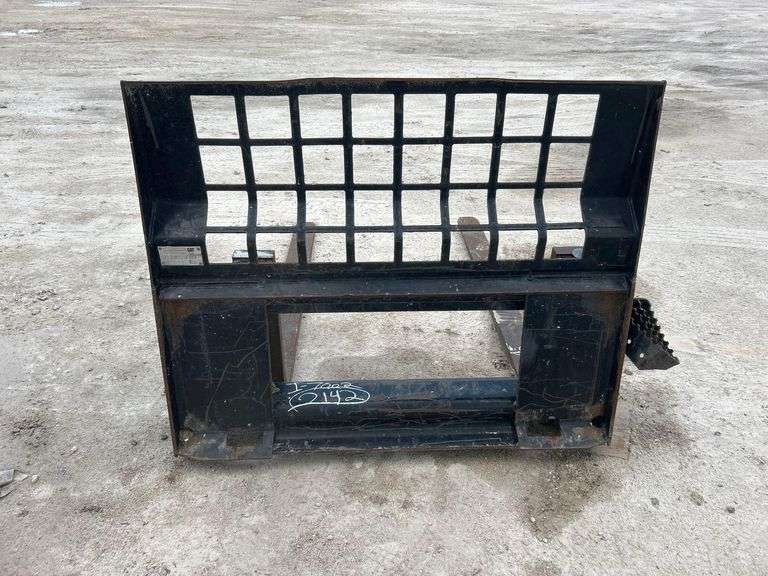 Caterpillar 48in Forks and Frame Skid Steer Attachment