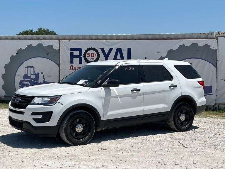 2017 Ford Explorer AWD SUV