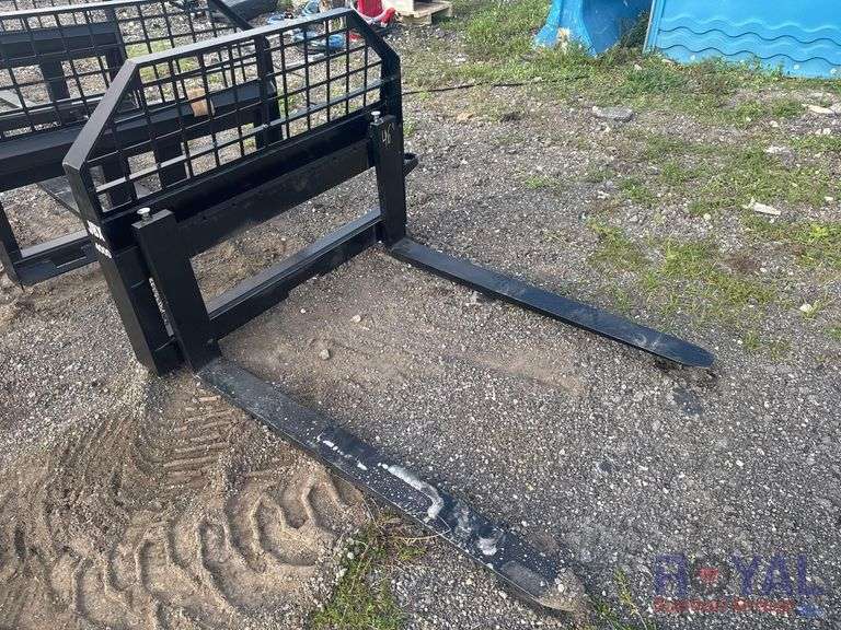 2025 JBX 4000 46in Forks and Frame Skid Steer Attachment