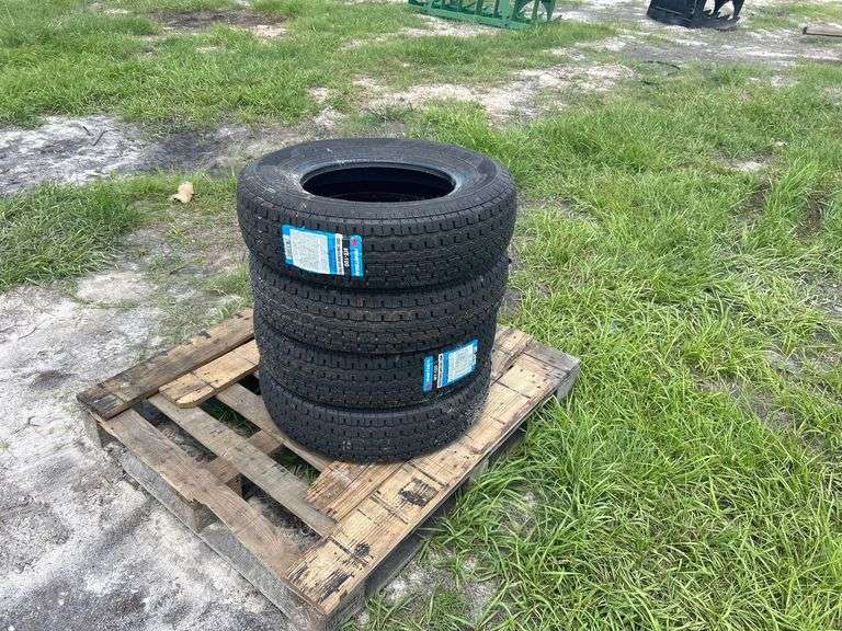 Lot of 4 Unused ST205/75R15 Tires