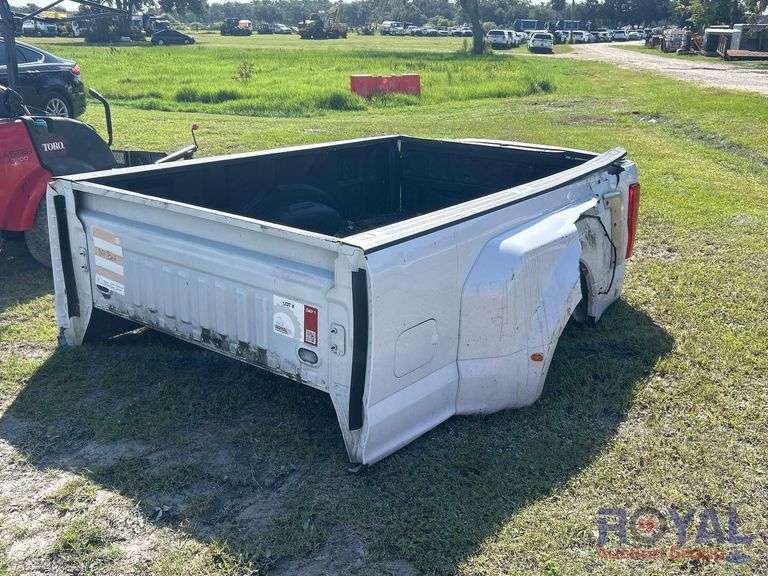 Ford Super Duty 8ft. Truck Bed