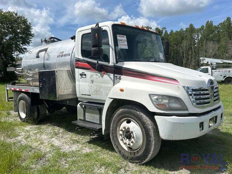 2009 Hino 268 Progress VTA72 1500 Gallon Vacuum Truck