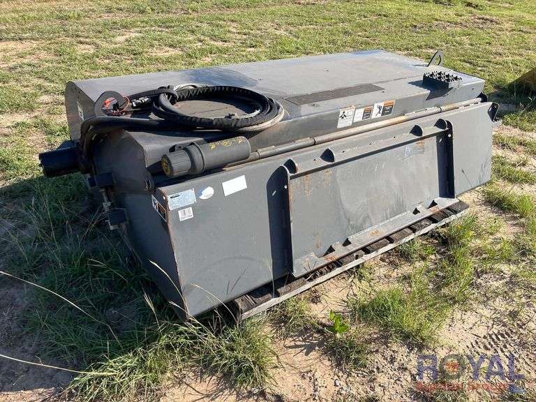 2013 Case 84in Hydraulic Hopper Sweeper/Broom Skid Steer Attachment