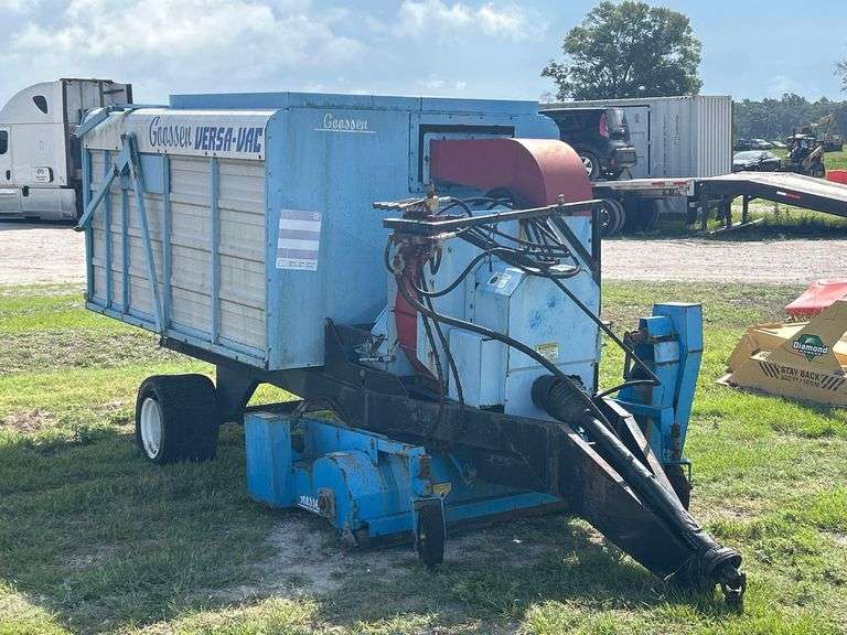 Goosen Versa-Vac Leaf And Debris Vacuum S/A Towable Attachment