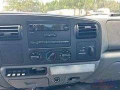 2006 Ford F-350 Reading Service Truck with Liftgate