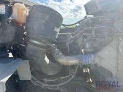 2014 Freightliner 114SD T/A McNeilus 2513 25Yd Rear Loader Garbage Truck