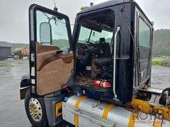 2017 Mack GU713 Granite Tri-Axle Dump Truck