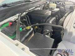 2017 Chevrolet Silverado 3500 HD 4x4 Crew Cab Reading Service Truck