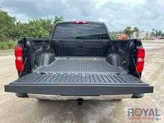 2017 Chevrolet Silverado 1500 Crew Cab Pickup Truck