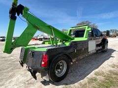 2004 Ford F-750 Crew Cab Wrecker Tow Truck