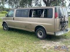 2000 Chevrolet 3500 Express Passenger Van