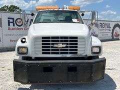 2001 Chevrolet C6500 Wrecker Tow Truck