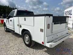 2017 Ford F-250 Reading Service Truck