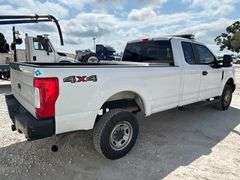2017 Ford F-250 4x4 Ext. Cab Pickup Truck
