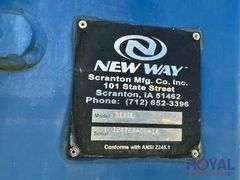 2014 Crane Carrier Low Entry New Way 31Yd Side Loader Garbage Truck