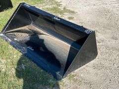 2025 Swict 66in Bucket Skid Steer Attachment