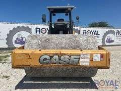 2014 Case SV212 Smooth Drum Vibratory Dirt Compactor