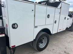 2018 Ford F-550 4x4 Summit 4416 4,000LB Crane Mechanics Truck