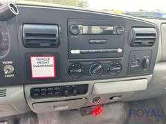 2005 Ford F-450 IMT 2020 J370729 5,000LB Crane Service Truck