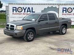 2006 Dodge Dakota 4x4 Crew Cab Pickup Truck