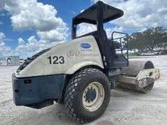 2007 Volvo SD70D Smooth Drum Vibratory Dirt Compactor