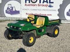 2016 John Deere TS Gator 4x4 Utility Cart